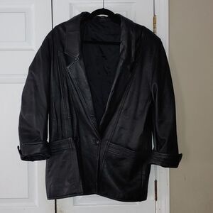 Soft black 100%  leather jacket Sz L EUC